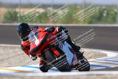 media/Sep-20-2025-TrackDaz (Sat) [[27f0cde673]]/A Group/2pm (Turn 9)/